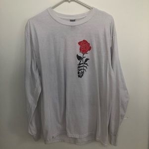 Limited Edition Graphic Long Sleeve Tee๐ฅ